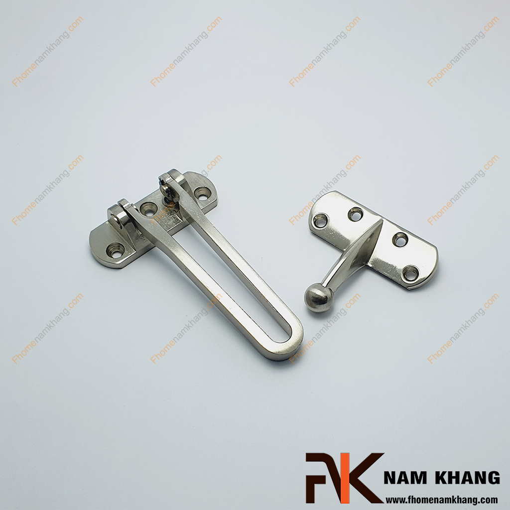 Chốt cửa an toàn bằng inox cao cấp NK801A-INOX - Sản phẩm chốt cửa an toàn được thiết kế nhỏ gọn nhưng chắc chắn, với chất liệu inox sáng bóng mang lại vẻ ngoài hiện đại và tinh tế