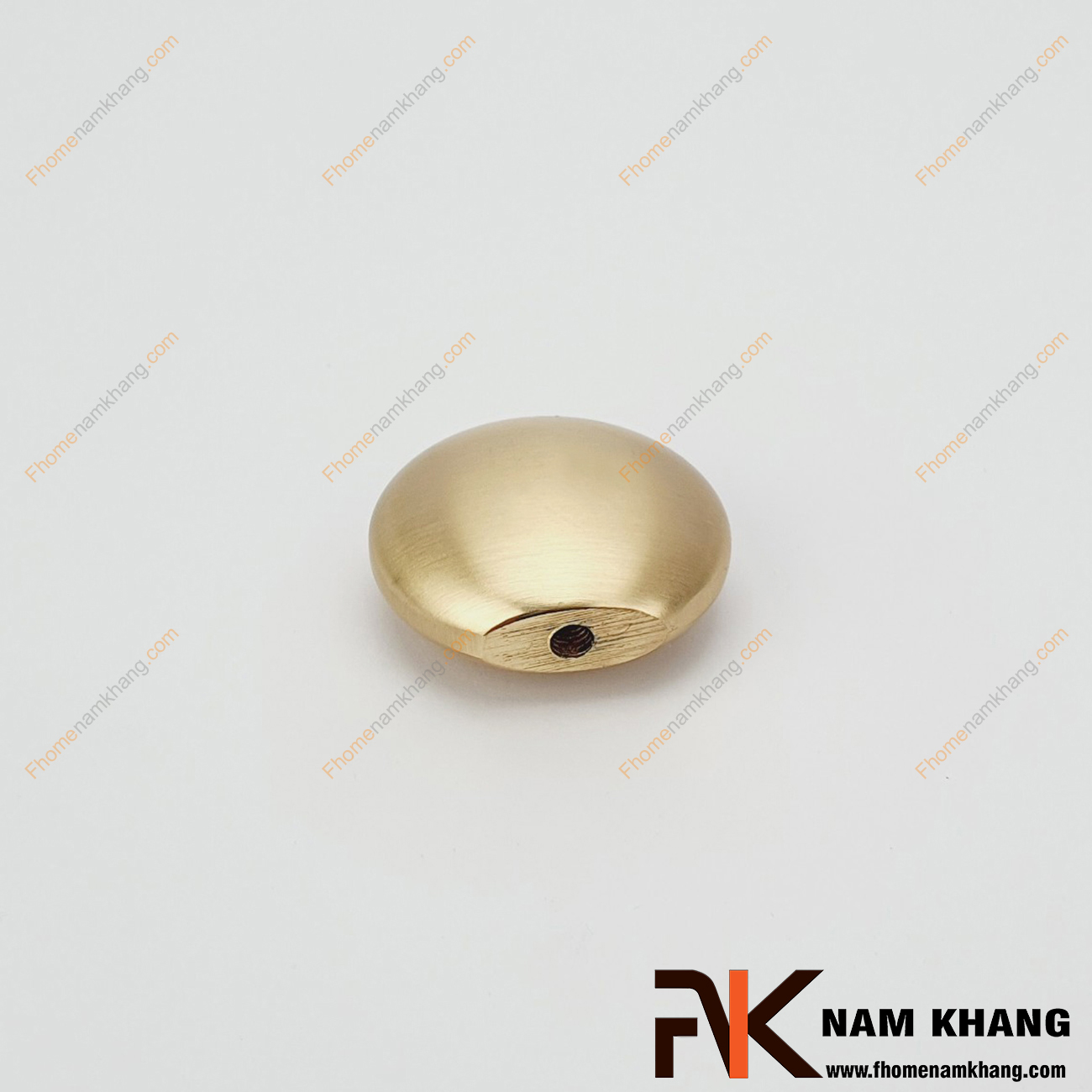  Núm cửa tủ dạng dẹp màu vàng NK211-DVM là sản phẩm chất lượng có công dụng kép, đóng mở cánh cửa tủ và phối hợp trang trí cực đẹp.