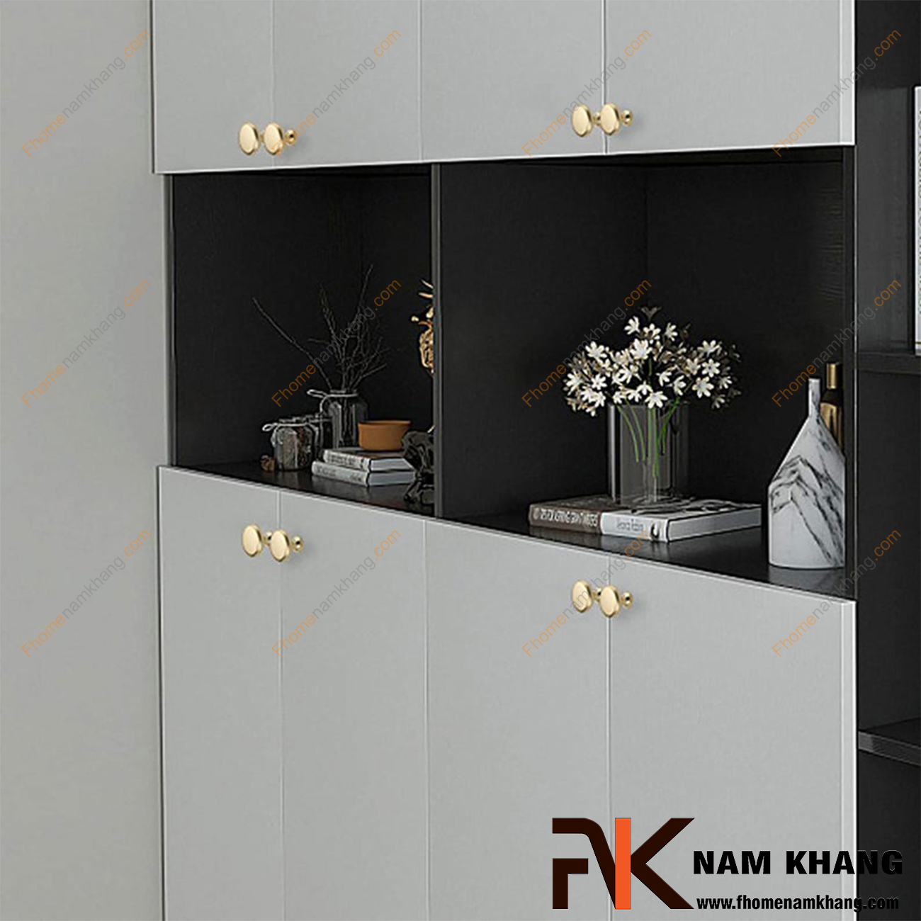 Núm cửa tủ dạng tròn vàng mờ NK211-VM - sản phẩm phụ kiện tủ nhỏ gọn thiết kế đơn giản bo tròn nhẹ nàng và sỡ hữu màu mạ mờ ấn tượng dễ dàng phối hợp.