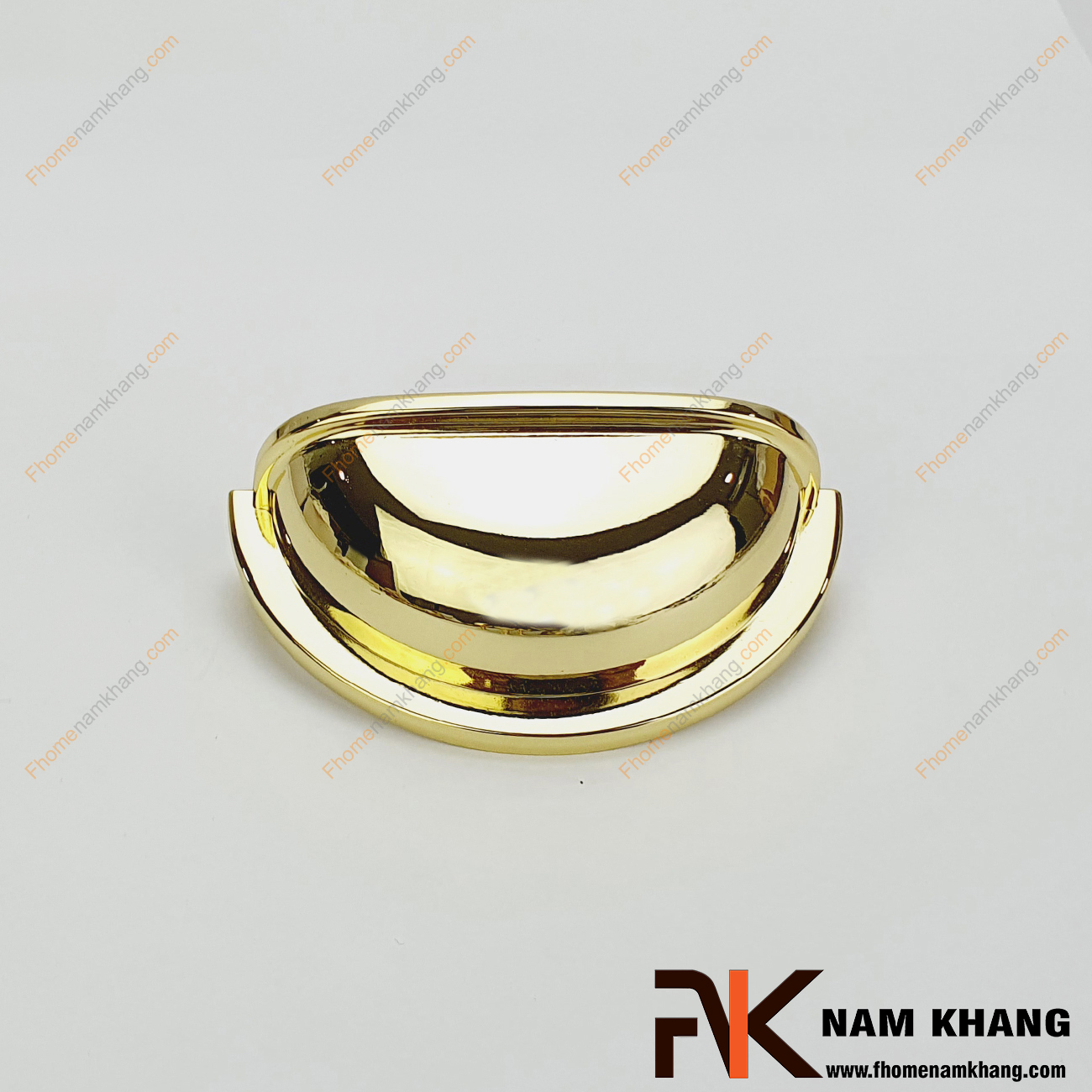 Tay nắm tủ bán nguyệt dạng tổ yến vàng bóng NK309-64V một sản phẩm tay nắm có thiết kế quen thuộc dạng tổ yến.