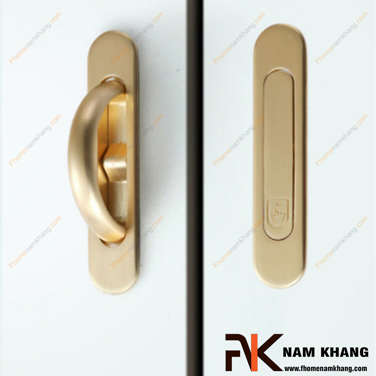 Tay âm lật kéo màu vàng NK436-V là dạng tay nắm âm tủ độc đáo, sản phẩm được lắp âm vào trong cánh cửa tủ như các dạng tay nắm âm khác tuy nhiên phần để nắm kéo mở có thêm một thao tác vấn vào phần thân ở giữa để phần nắm kéo được xoay ra.