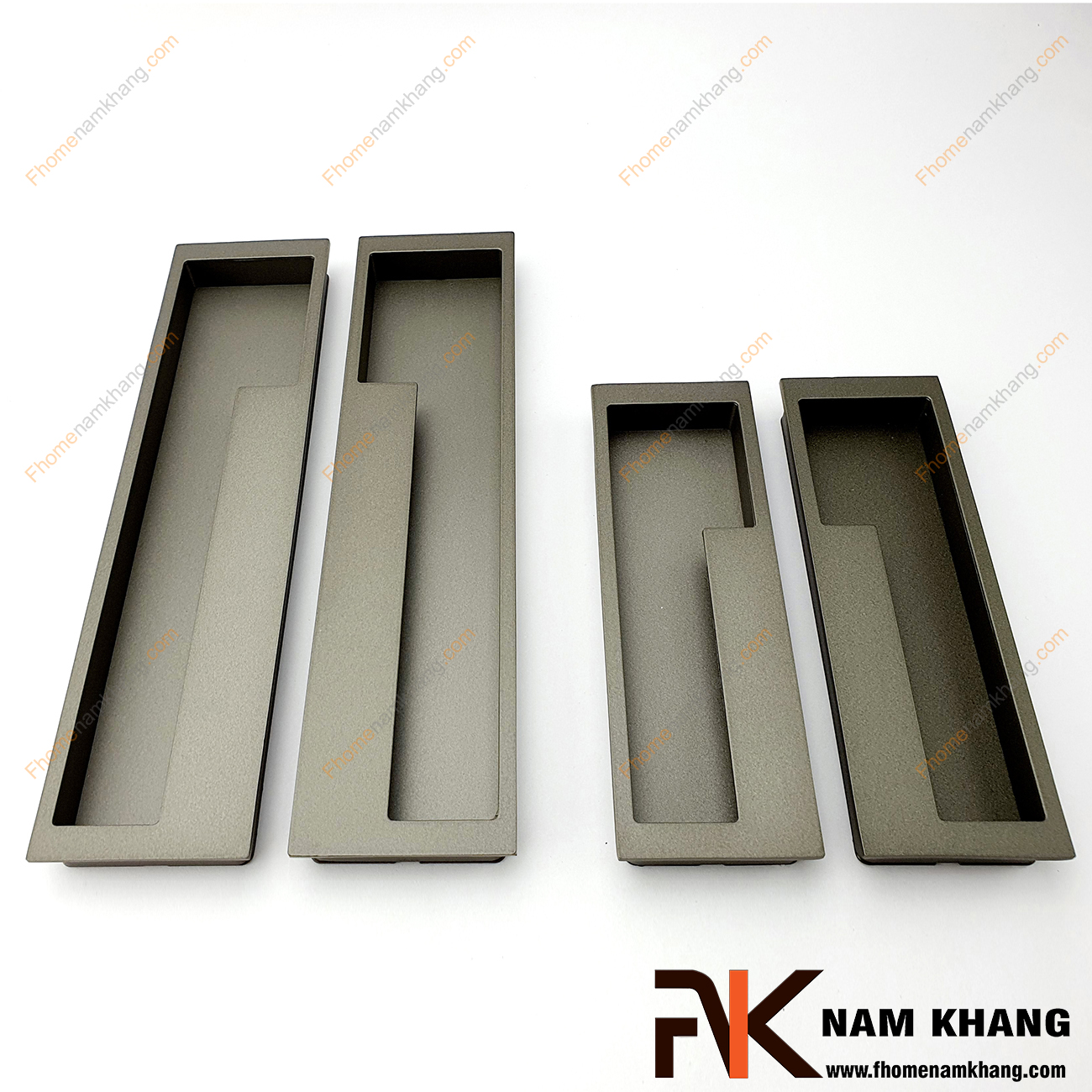 Tay nắm âm tủ màu xám NK438-128X là loại tay nắm chuyên dùng cho các loại tủ đặt ở những nơi có không gian hạn chế hoặc dùng để nâng cao tính thẫm mỹ của sản phẩm.