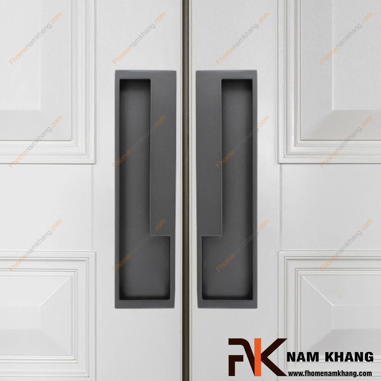 Tay nắm âm tủ màu xám NK438-192X là loại tay nắm chuyên dùng cho các loại tủ đặt ở những nơi có không gian hạn chế hoặc dùng để nâng cao tính thẫm mỹ của sản phẩm