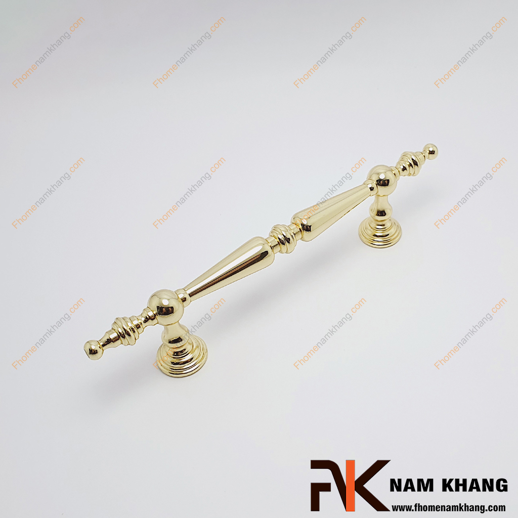 Tay nắm cửa tủ cao cấp vàng bóng NK522S-96VB - Tay nắm cửa tủ gây ấn tượng với thiết kế cân đối, lấy cảm hứng từ phong cách châu Âu cổ điển.