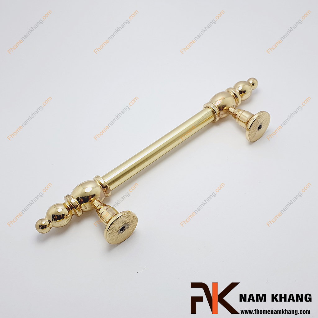 Tay nắm cánh cửa tủ NK405S-128VB - Tay nắm cửa tủ được thiết kế theo phong cách thanh lịch với thân tròn cân đối, kết hợp các chi tiết đầu tay nắm bo tròn nhiều tầng tạo điểm nhấn tinh xảo.